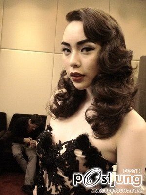 สาวผมลอนด์ คนไหนน่ารักโดนใจคุณที่สุด
