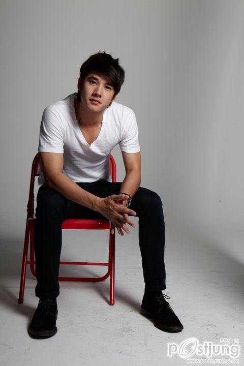 มาริโอ้ เบี้องหลังถ่ายแบบ MIRACLE OF LIFE MAGAZINE vol. 1 no.4 July 2011