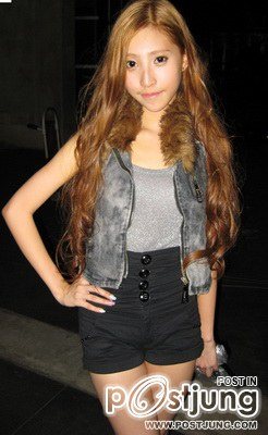 สาวผมน้ำตาลทองคนไหนโดนใจคุณที่สุด