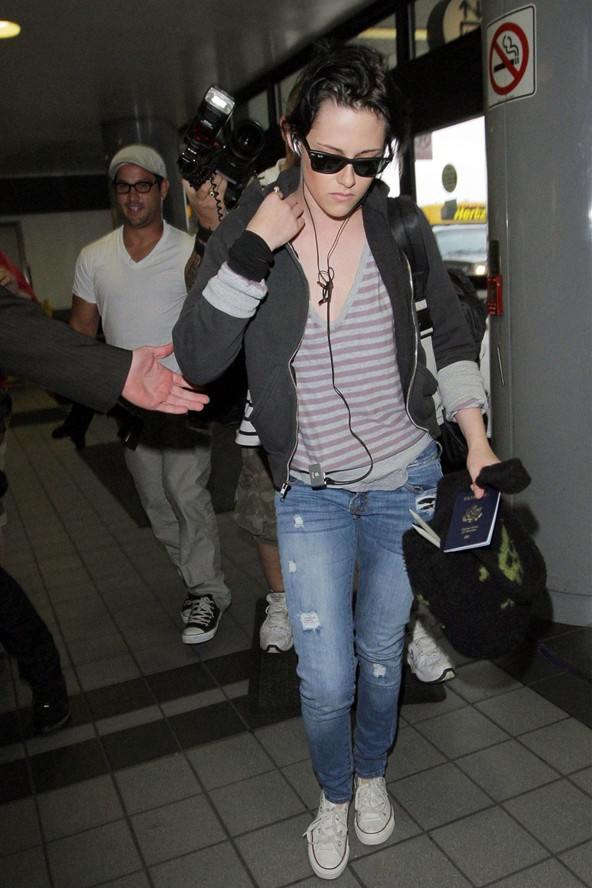 Style War: Kristen V Emma