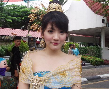 มาดูสาวๆในชุดไทยกันค่ะ