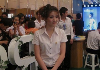มาดูสาวๆในชุดนักศึกษากันค่ะ