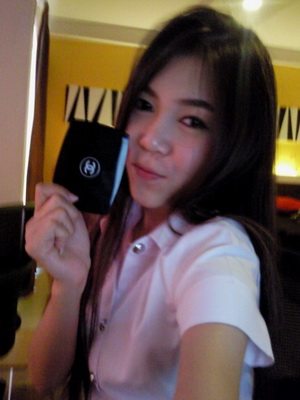 มาดูสาวๆในชุดนักศึกษากันค่ะ