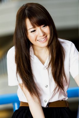 มาดูสาวๆในชุดนักศึกษากันค่ะ