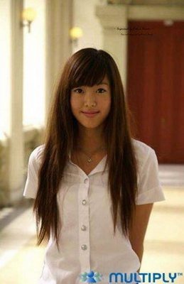 มาดูสาวๆในชุดนักศึกษากันค่ะ