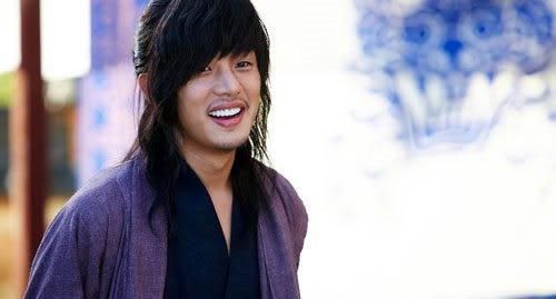 Yoo Ah In จากซี่รี่ย์Sungkyunkwan Scandal ช่อง7 เปะมาก