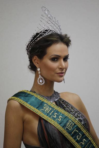 มาดู Miss Brazil Universe 2011 กัน ในฐานะ เจ้าภาพปีนี้