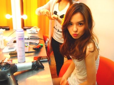 우리 / Woo Ri