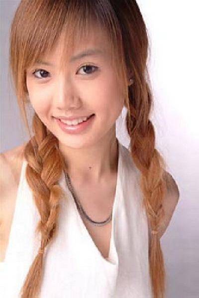 "หวังเป่ย" นักร้องสาวผู้เป็นที่รู้จักจากรายการประกวดนักร้อง Super Girl ได้เสียชีวิตลง ระหว่างเข้ารับ