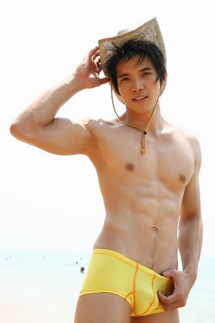 ชอบพี่คนนี้จัง ไม่รู้เป็นไร