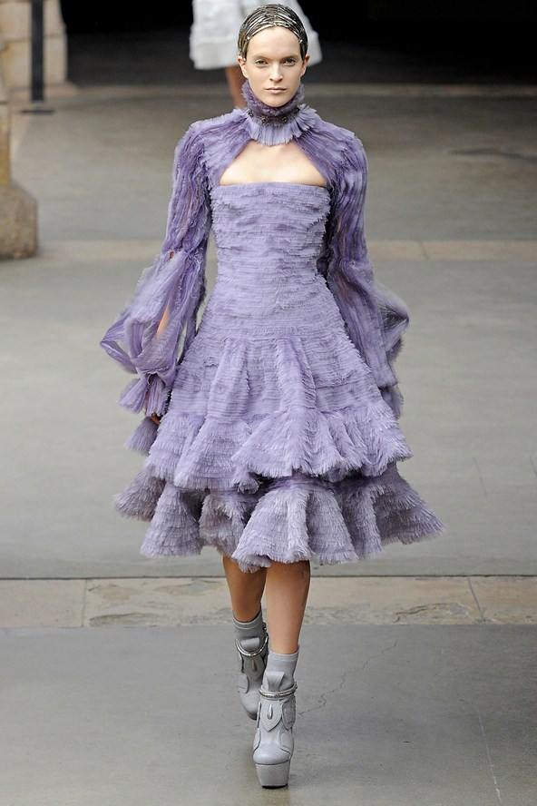 Alexander McQueen Ready-To-Wear Autumn/Winter 2011-12