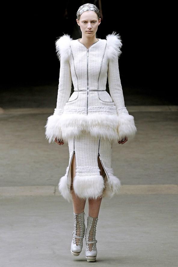 Alexander McQueen Ready-To-Wear Autumn/Winter 2011-12