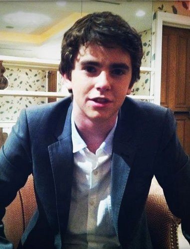 ใครเป็นแฟนคลับ Freddie Highmore