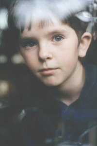 ใครเป็นแฟนคลับ Freddie Highmore
