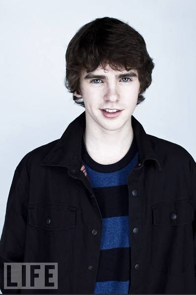 ใครเป็นแฟนคลับ Freddie Highmore
