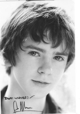 ใครเป็นแฟนคลับ Freddie Highmore