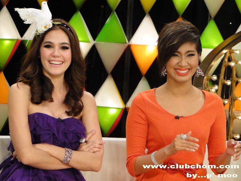 ชมพู่ อารยา ในรายการราตรีสโมสร