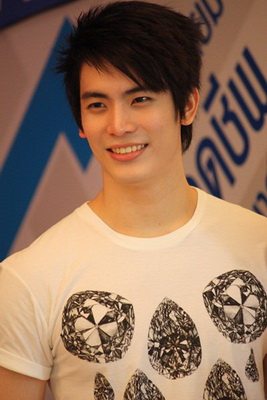 เก่ง สน สองหนุ่มสุดโอโม่