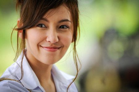 เบลล่า - ราณี แคมเปญ แสดงเป็น ดิว
