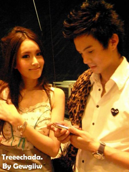 ปอย ควง เอ็ม ออกงานคู่ ย้ำรักยังหวาน