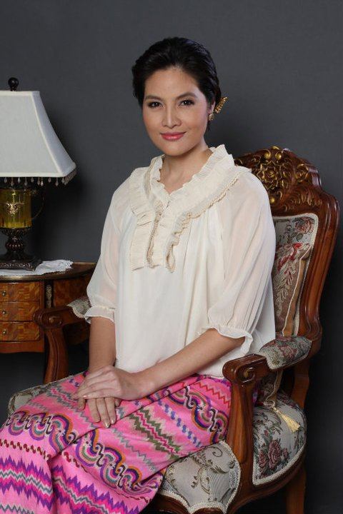 คุณอรอนงค์ ปัญญาวงศ์เป็นวันดาราพี่สาวพระเอกสวยหวาน