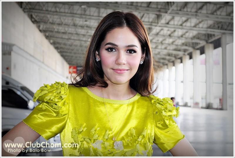 ชมพู่ อารยา ในงานสัปดาห์ประกันภัย