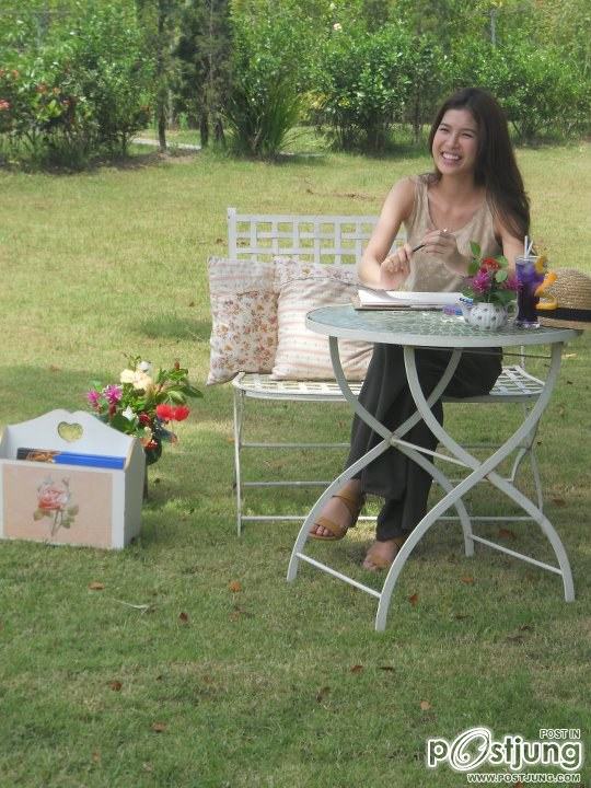 น้องกิฟท์ถ่ายปกนิตยสาร