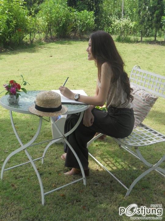 น้องกิฟท์ถ่ายปกนิตยสาร