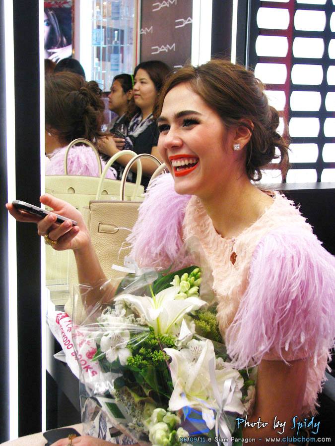 ชมพู่ อารยา @ Siam Paragon