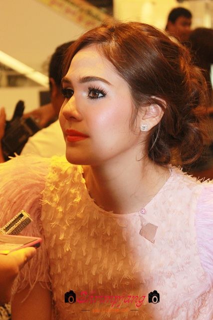 ชมพู่ อารยา @ Siam Paragon