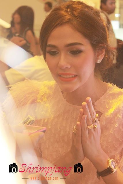 ชมพู่ อารยา @ Siam Paragon