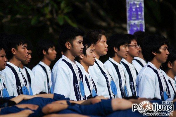 เก็บตก ประเพณีรับน้องขึ้นดอย มหาวิทยาลัยเชียงใหม่ 2554