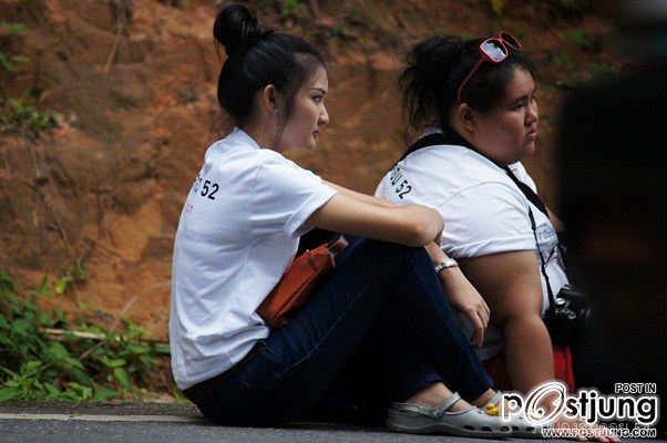 เก็บตก ประเพณีรับน้องขึ้นดอย มหาวิทยาลัยเชียงใหม่ 2554