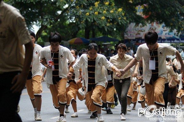 เก็บตก ประเพณีรับน้องขึ้นดอย มหาวิทยาลัยเชียงใหม่ 2554