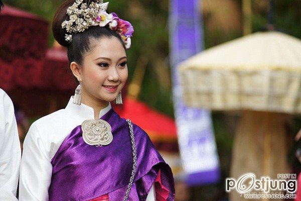 เก็บตก ประเพณีรับน้องขึ้นดอย มหาวิทยาลัยเชียงใหม่ 2554