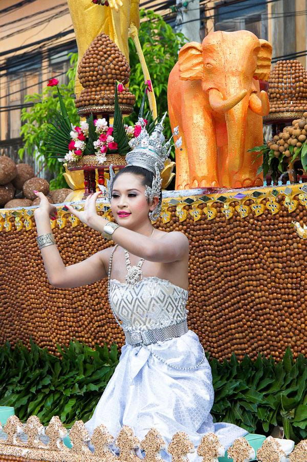 เทศกาลลำไยจังหวัดลำพูน ประจำปี 2554