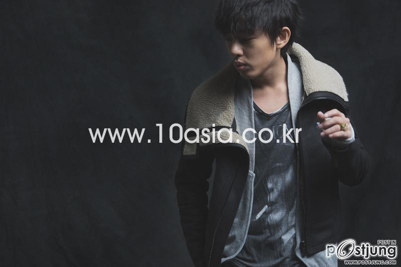 หนุ่มหล่อ ยูอาอิน