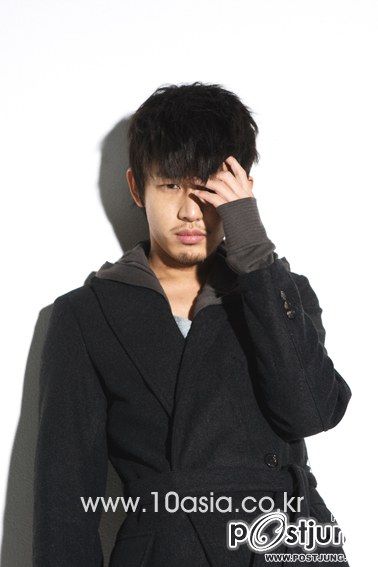หนุ่มหล่อ ยูอาอิน