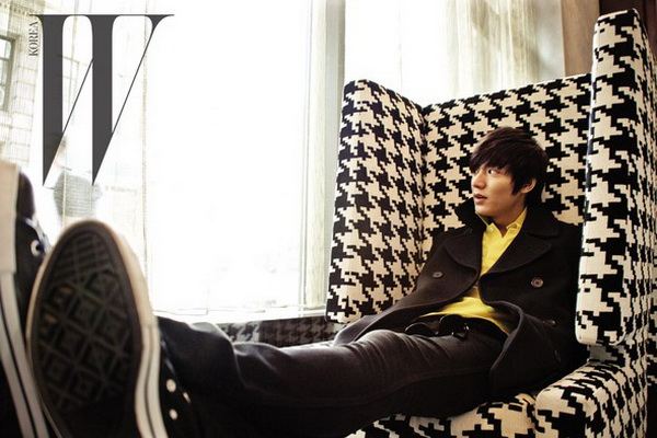 Lee-Min-Ho กับแกลอรี่ใหม่ล่าสุด