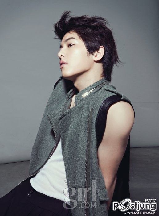 Song Joong Ki หนุ่มเจ้าเสน่ห์