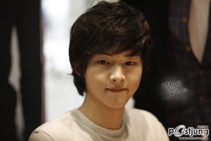 Song Joong Ki หนุ่มเจ้าเสน่ห์