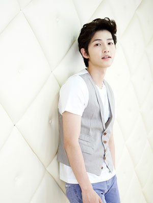 Song Joong Ki หนุ่มเจ้าเสน่ห์