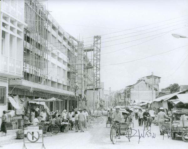 ตลาดวโรรส หรือกาดหลวงตลาดที่ใหญ่ที่สุดในภาคเหนือ
