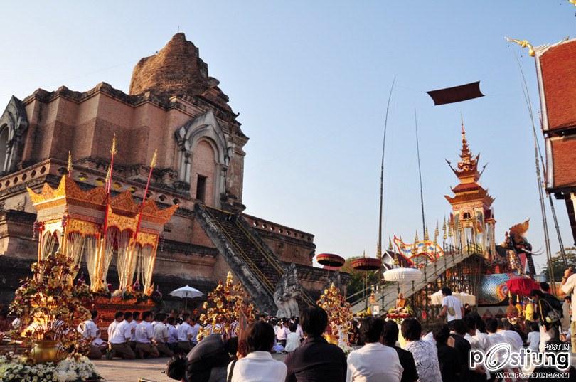 นกหัสดิลิงส์กับพิธีอัญเชิญสรีระสังขารสู่เมรุปราสาท