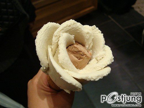 ไอศครีมกุหลาบ