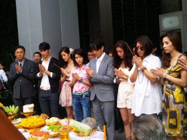 บวงสรวงละครใหม่เอ็กแซ็กท์"ลิขิตฟ้าชะตาดิน"ไมค์ พิรัชต์ ปะทะ สน ยุกต์