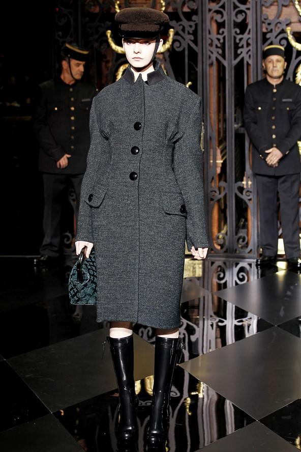 Louis Vuitton :Autumn/Winter 2011-12