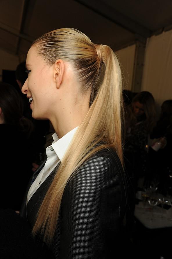 Louis Vuitton :Autumn/Winter 2011-12(Backstage)