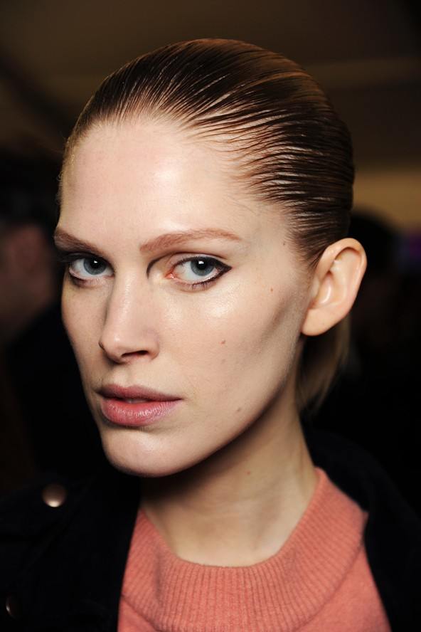 Louis Vuitton :Autumn/Winter 2011-12(Backstage)