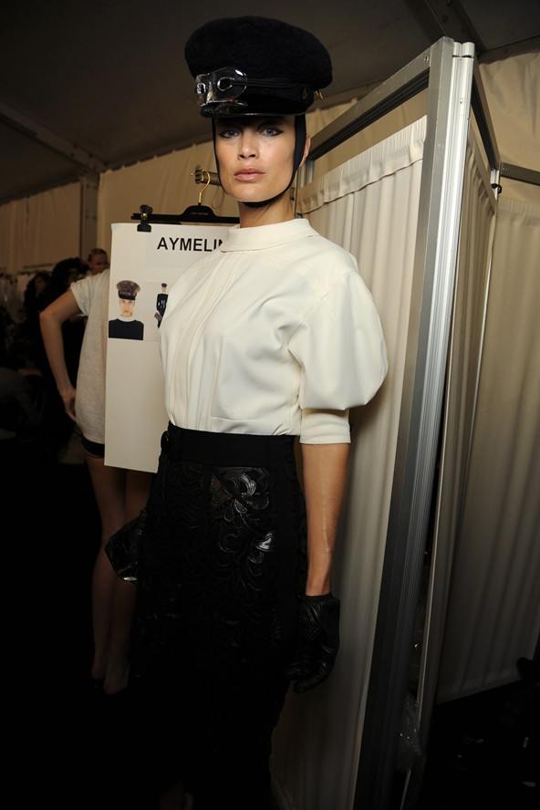 Louis Vuitton :Autumn/Winter 2011-12(Backstage)